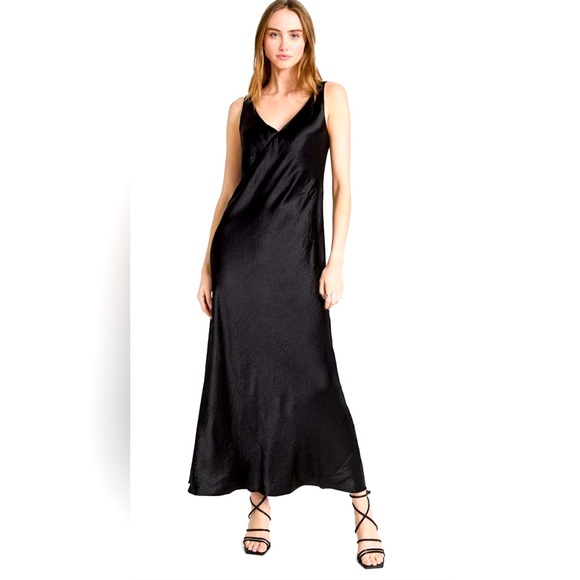 Satin Black Triangle Deep V Neck Slip Cocktail Dress Women’s Size M - Picture 4 of 11